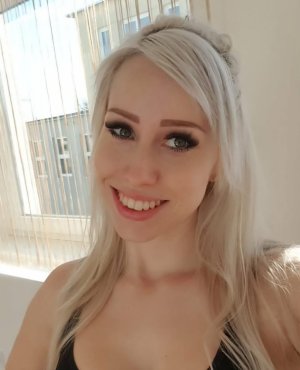 Új író csatlakozott hozzánk: Nikki C.  Bloom